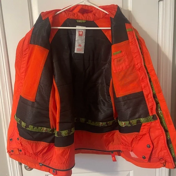 Burton Snowboarding Jacket - Picture 5 of 6
